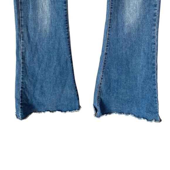 AC for AG Low Rise Bell Bottom Flare Stretch Jeans size 31 - Picture 4 of 9